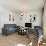 Apartamento In Near The Sea And Town Center *
