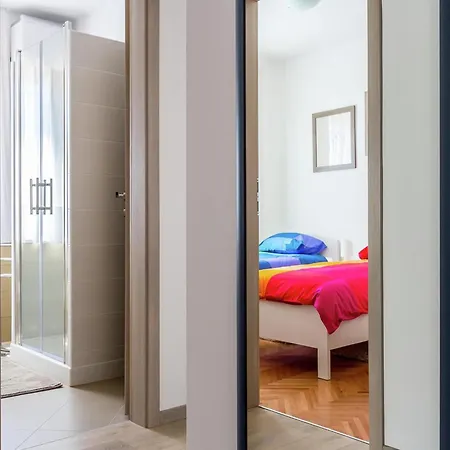 Apartment Modern In Katari With Terrace