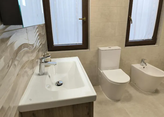 In Near The Sea And Town Center Apartment Pula